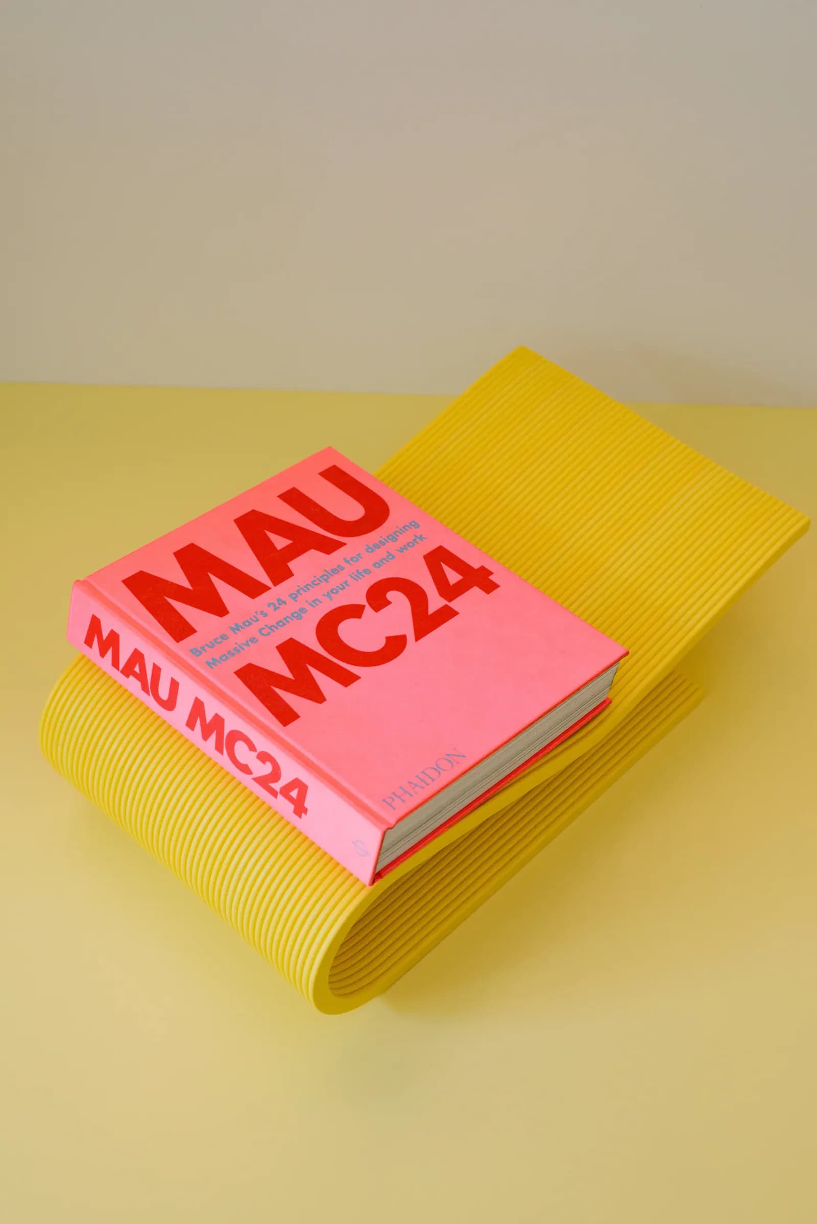 Подставка для книг для Masters Bookstore — фото 6